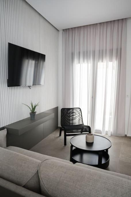 Minoas Suite The Sense Of Luxury 伊拉克利翁 外观 照片