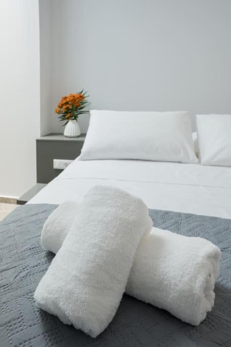 Minoas Suite The Sense Of Luxury 伊拉克利翁 外观 照片