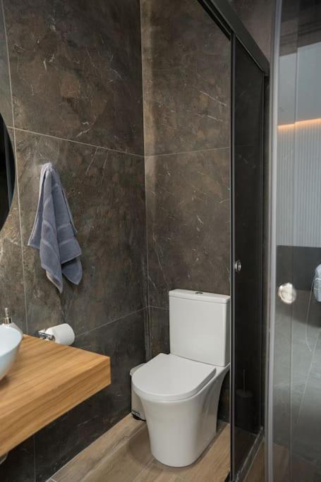Minoas Suite The Sense Of Luxury 伊拉克利翁 外观 照片