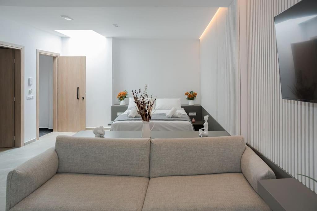 Minoas Suite The Sense Of Luxury 伊拉克利翁 外观 照片