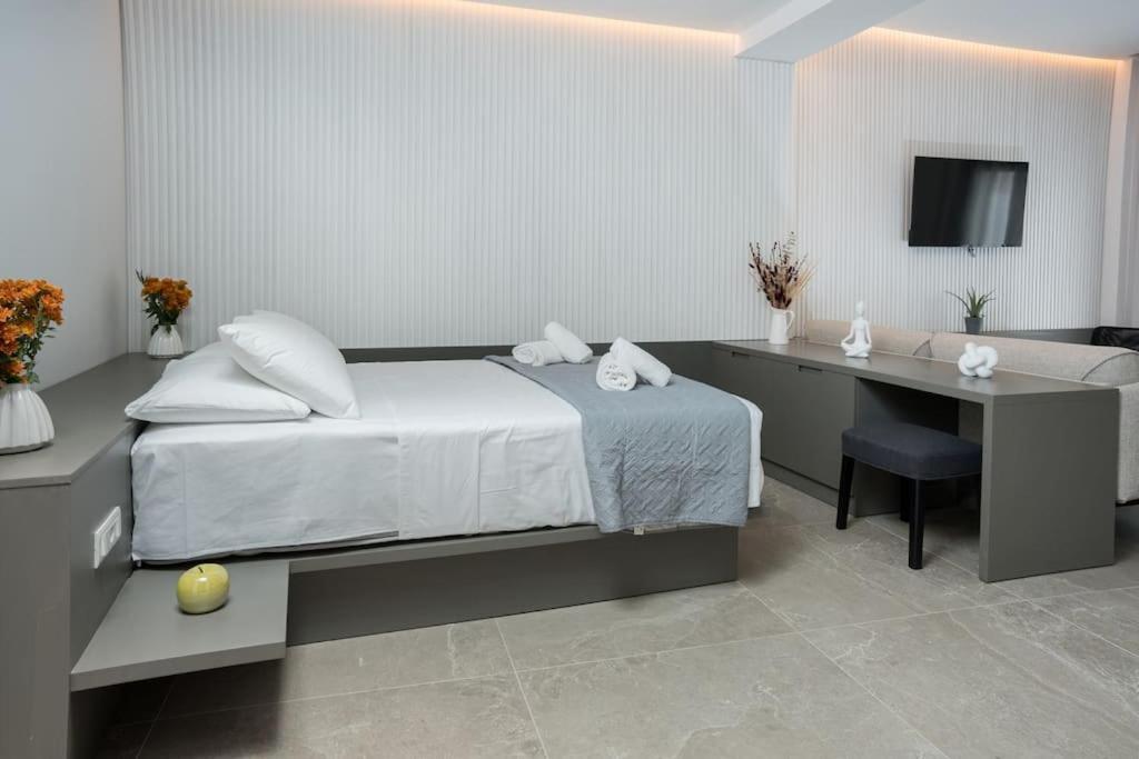 Minoas Suite The Sense Of Luxury 伊拉克利翁 外观 照片
